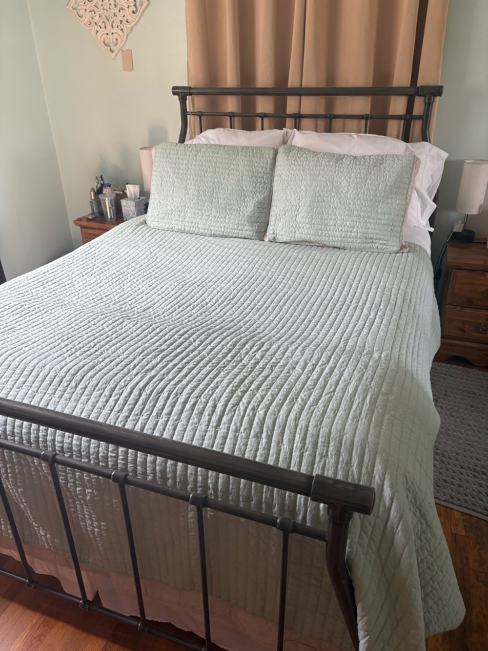Full/ queen quilted coverlet